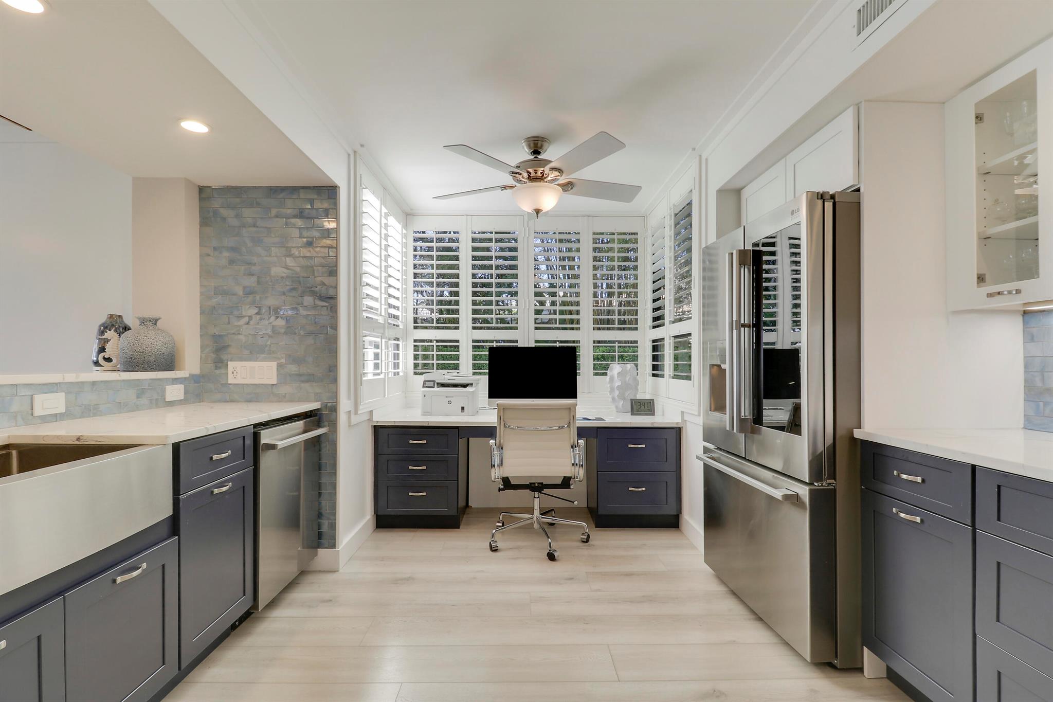 BAY COLONY CONDO - Residential Lease