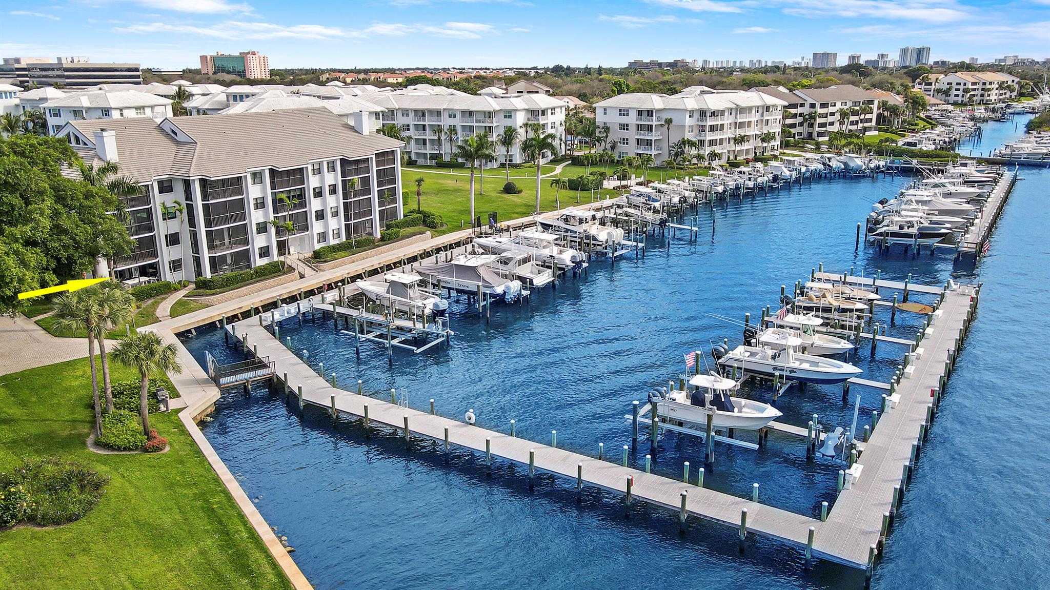 BAY COLONY CONDO - Residential Lease