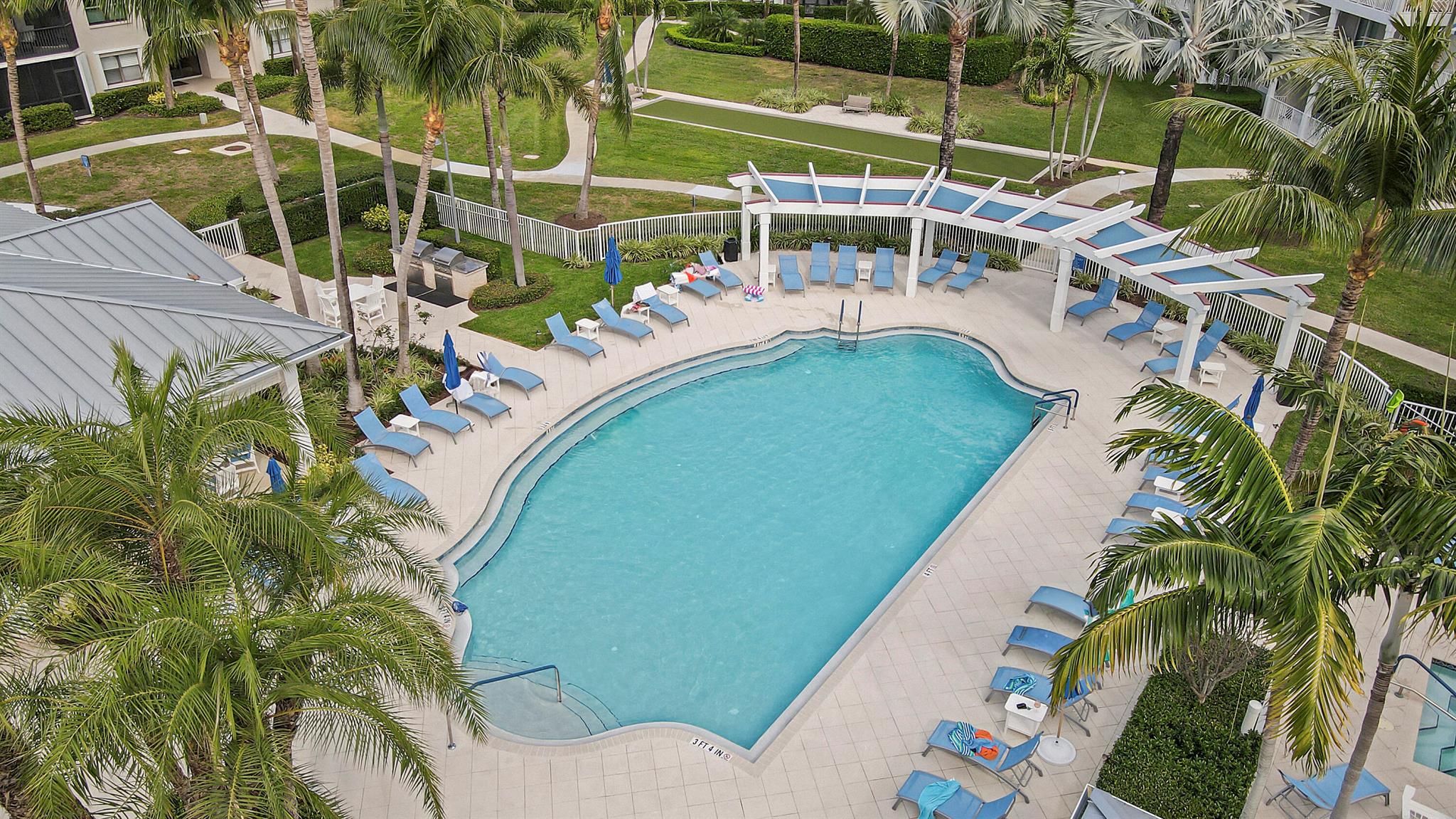 BAY COLONY CONDO - Residential Lease