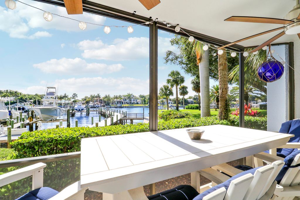 Photo of 515 Bay Colony Drive N, Juno Beach, FL 33408 (MLS # R11141978)