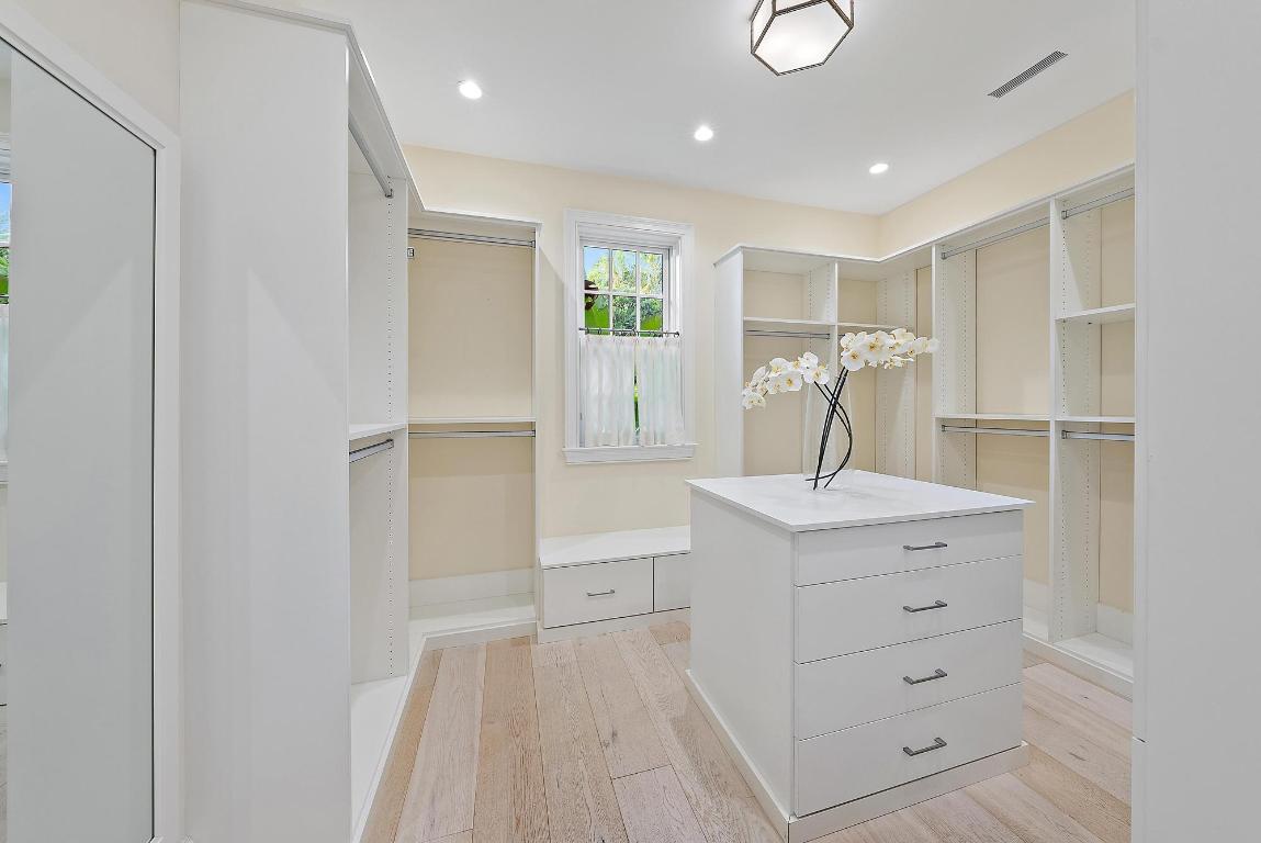 DODGE ESTATES IN - Residential