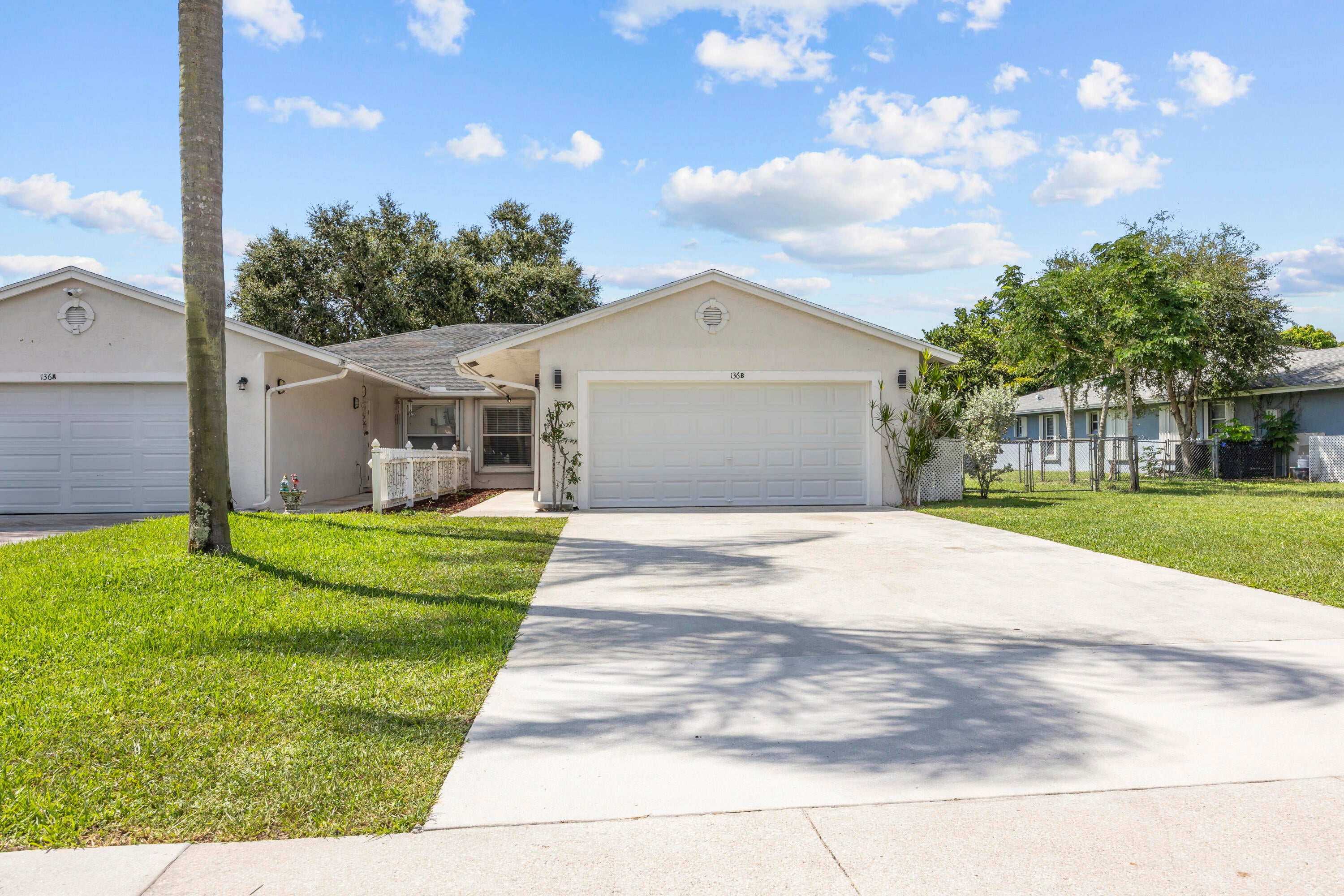 136 Sparrow Drive B, Royal Palm Beach FL 33411