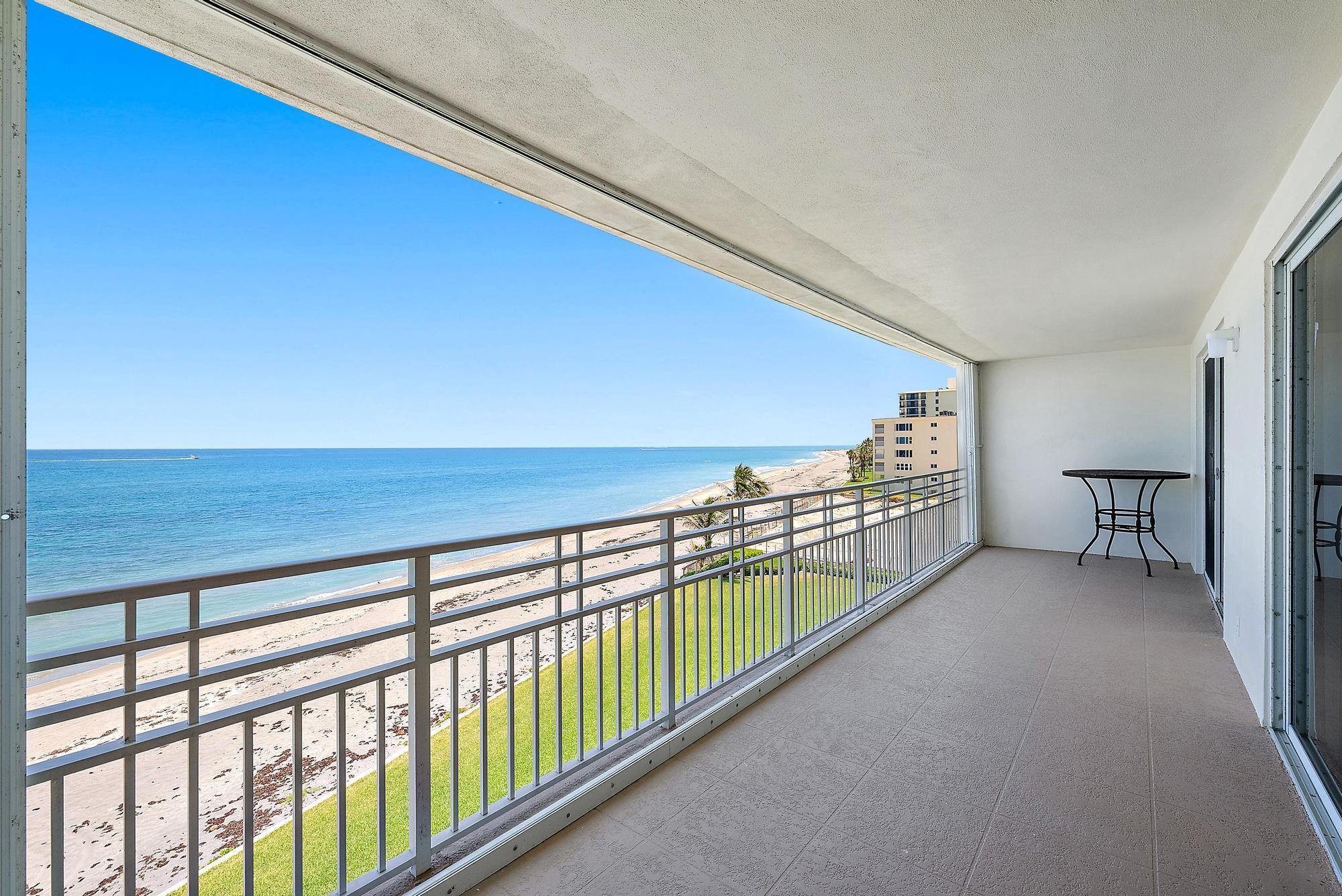 ISLAND HOUSE NORTHEAST - Residential