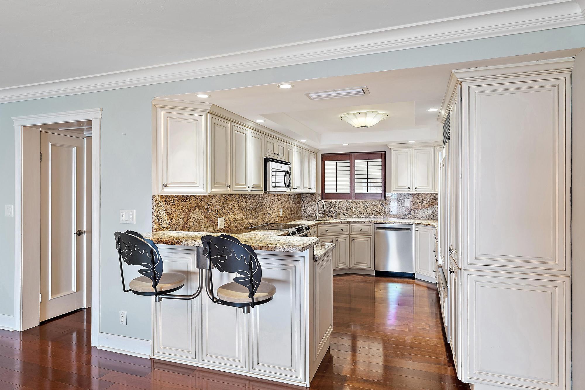 ISLAND HOUSE NORTHEAST - Residential