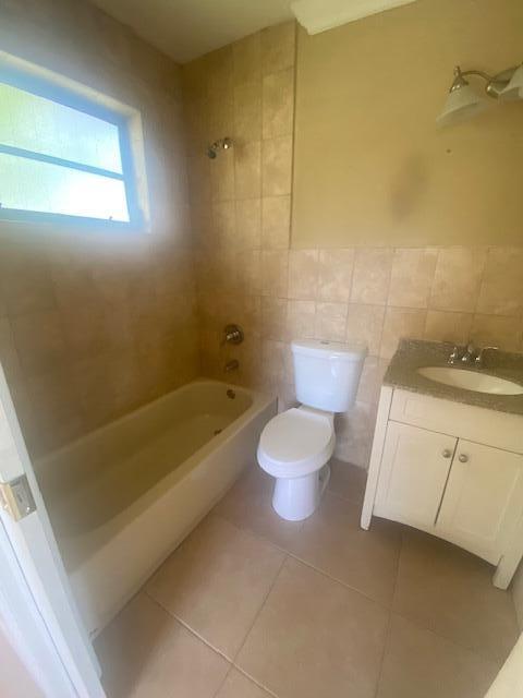 WHISPERING PINES EST SEC 4 - Residential