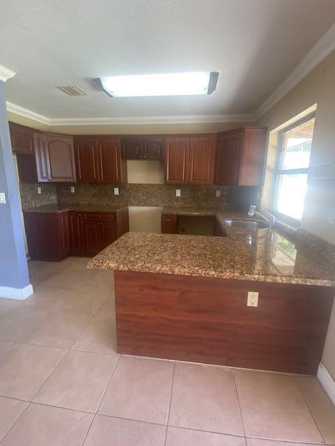 19225 Franjo Road 1, Cutler Bay, FL, 33157/$515,000 2 19225 Franjo Road 1