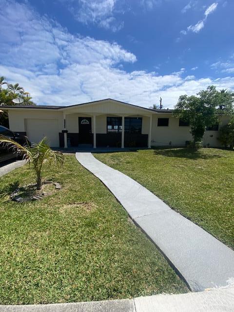 WHISPERING PINES EST SEC 4 - Residential
