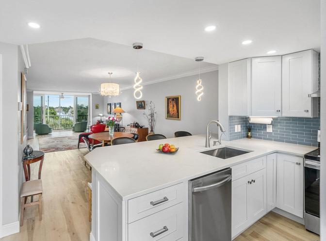 2809 Florida Boulevard 408