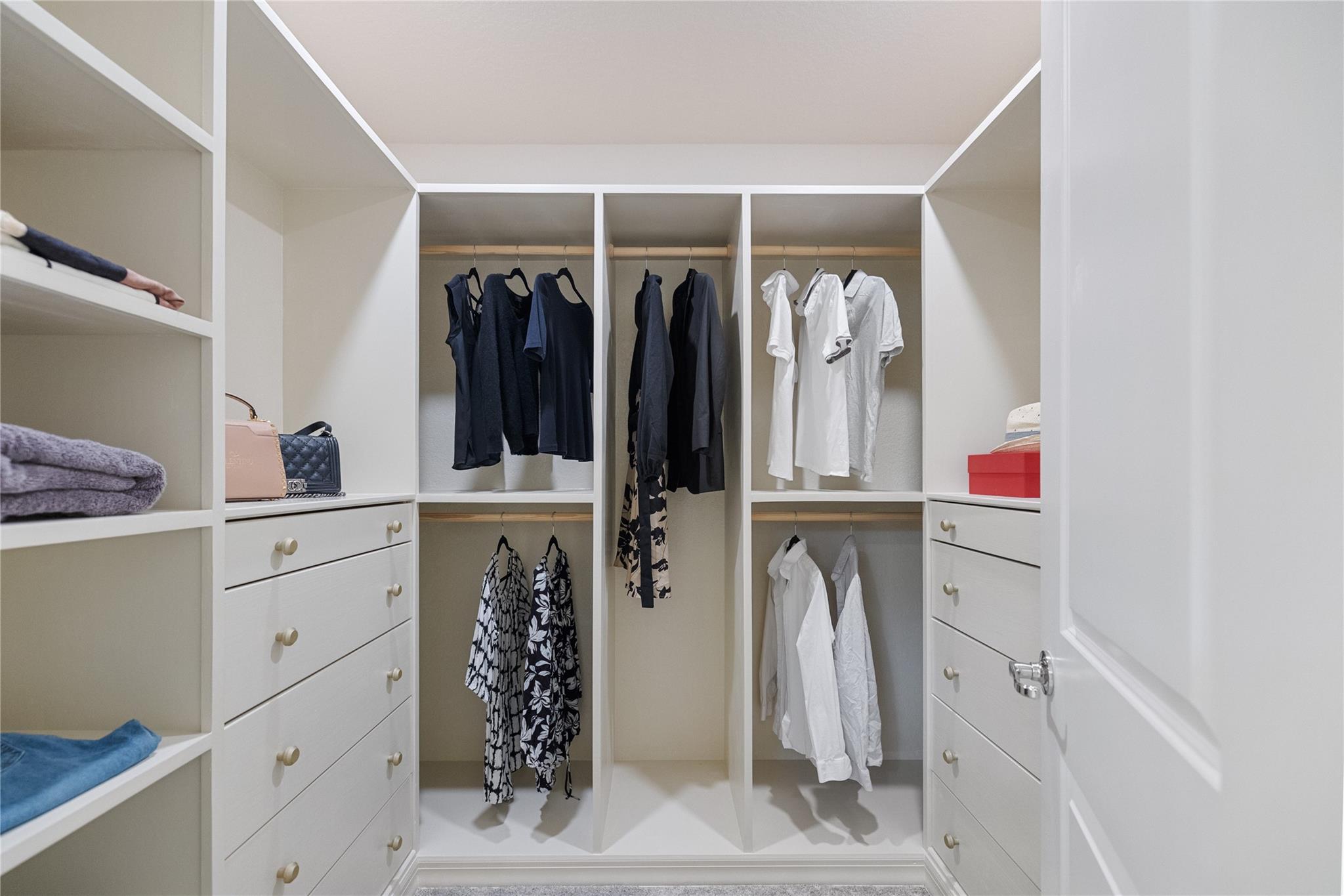 CASSIA ESTATES - Residential