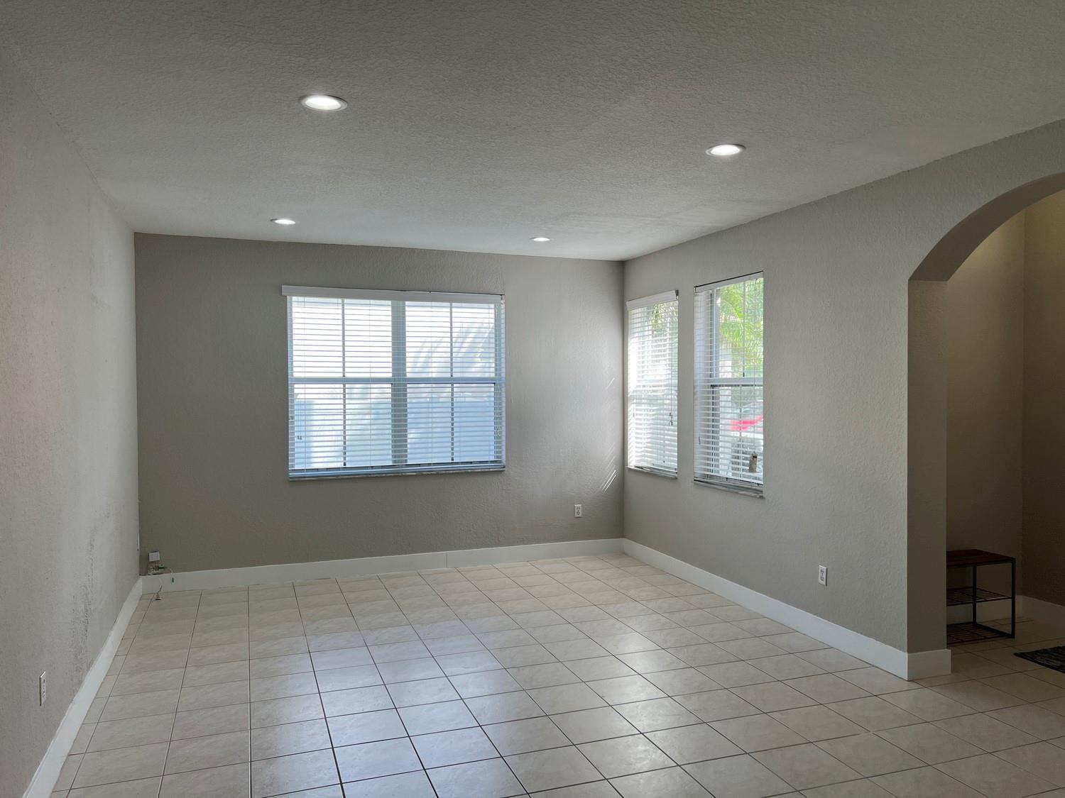 Riviera Isles II 170-53 B - Residential Lease