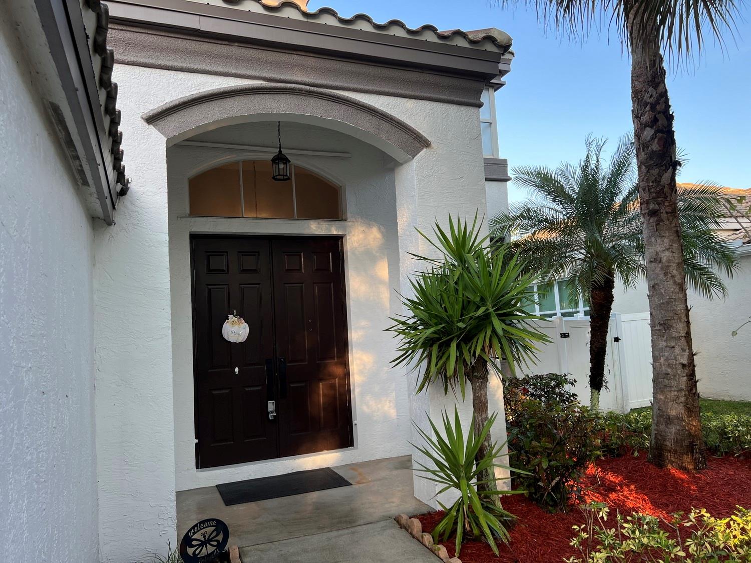 Riviera Isles II 170-53 B - Residential Lease