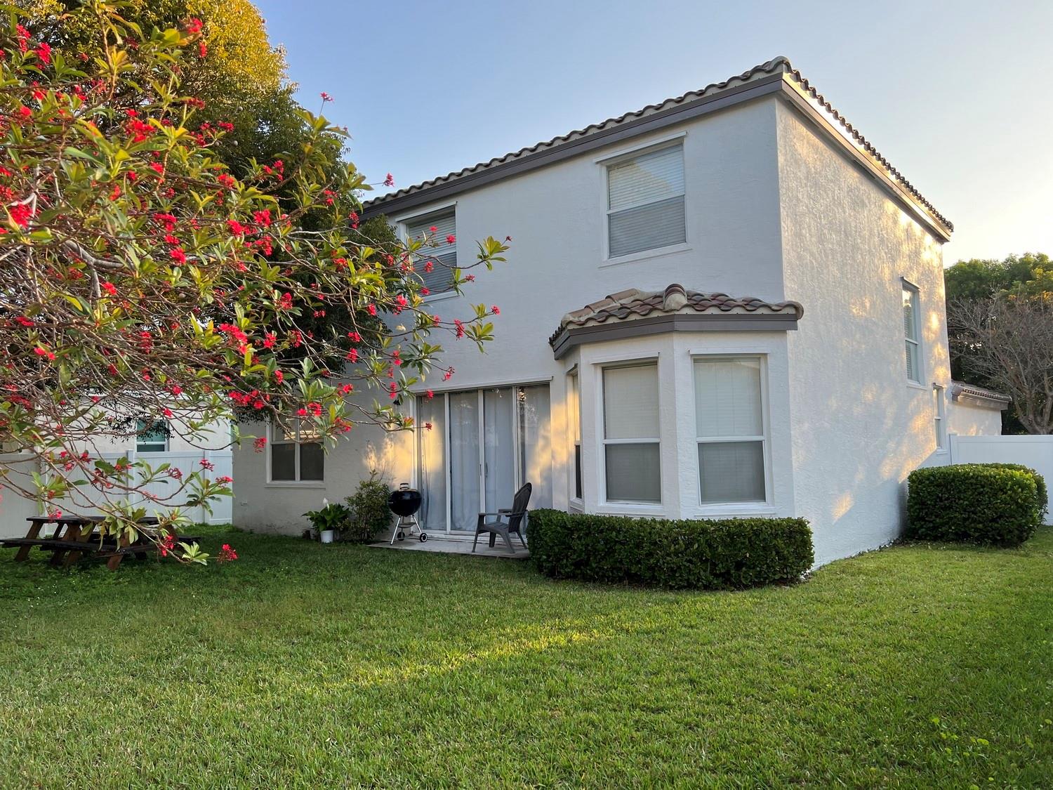 Riviera Isles II 170-53 B - Residential Lease