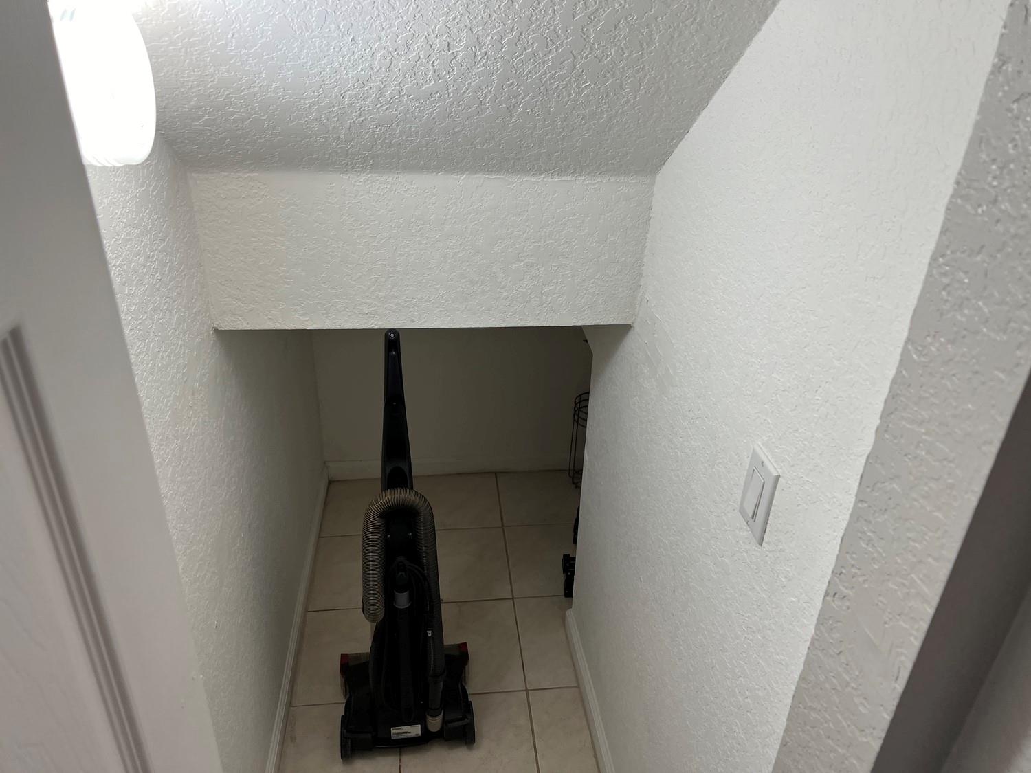 Riviera Isles II 170-53 B - Residential Lease