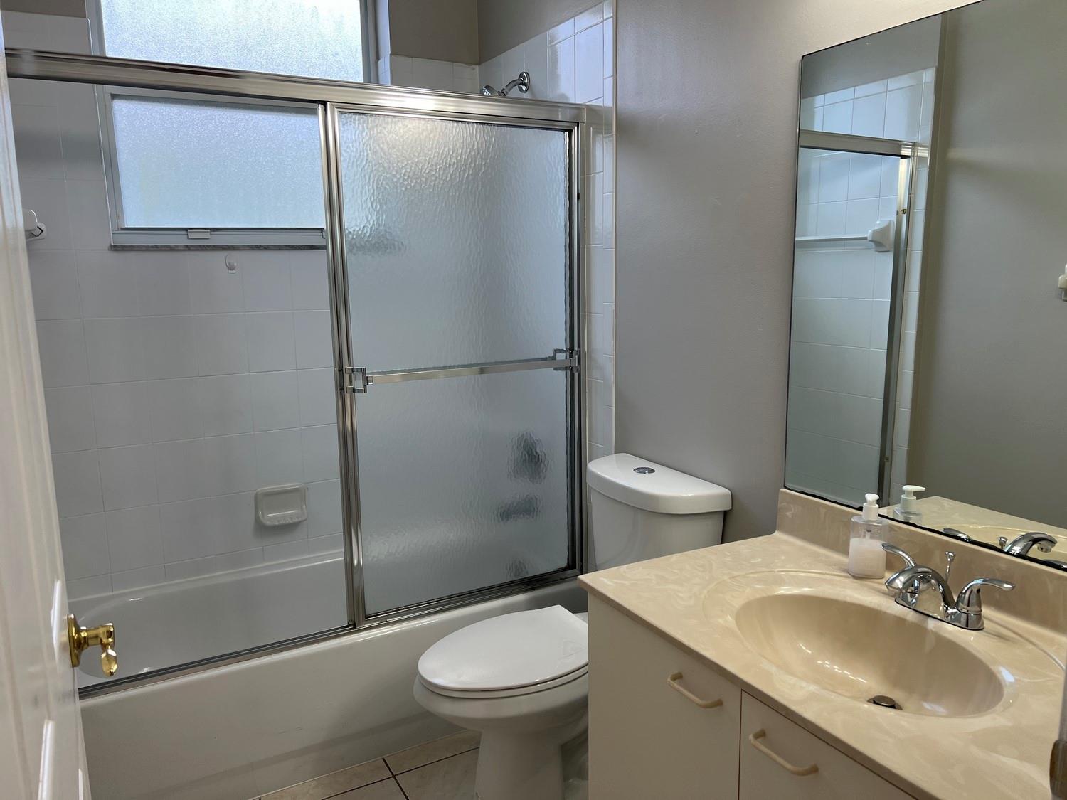 Riviera Isles II 170-53 B - Residential Lease