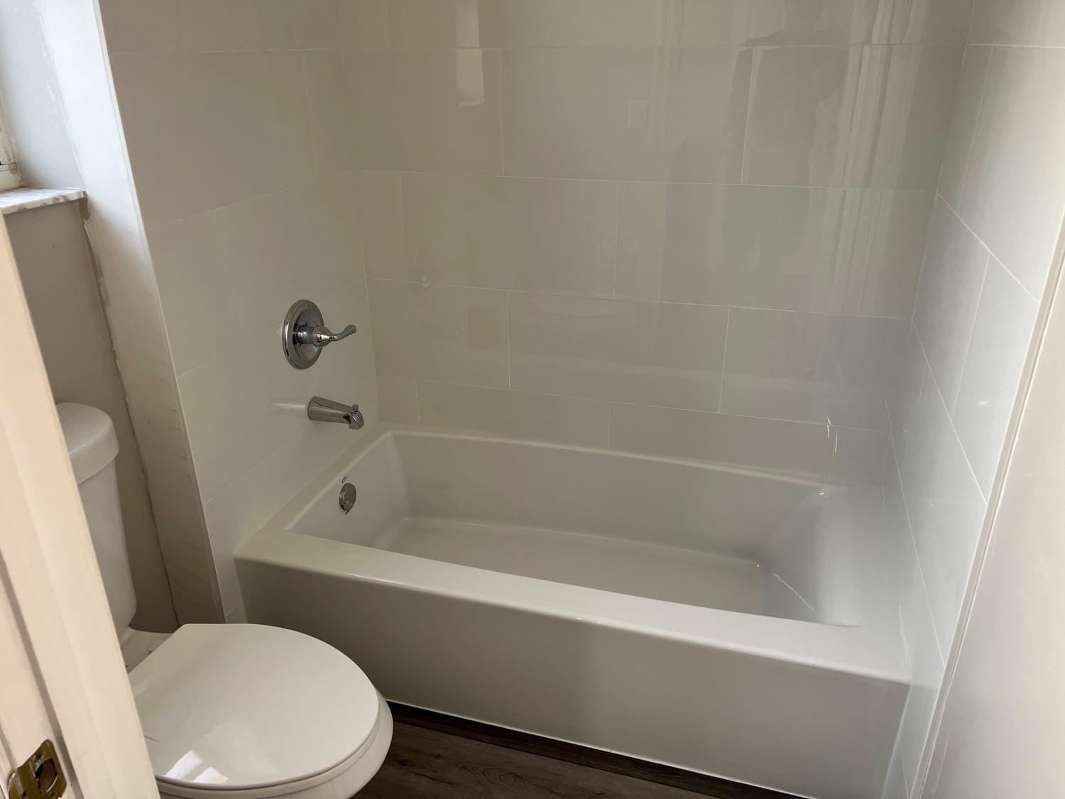 Riviera Isles II 170-53 B - Residential Lease