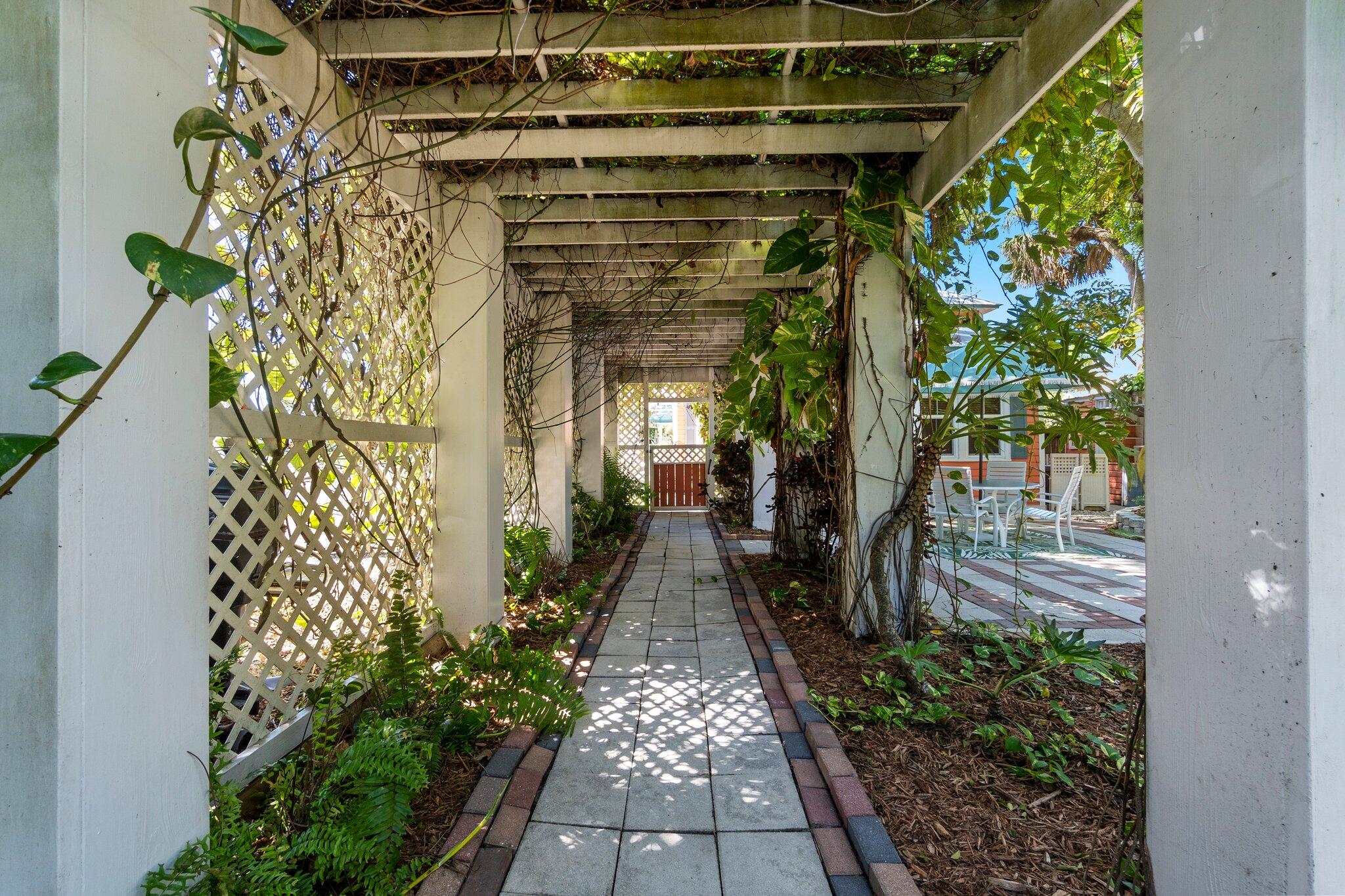 ASSESSOR'S MAP OF N PART OF FORT PIERCE - Residential