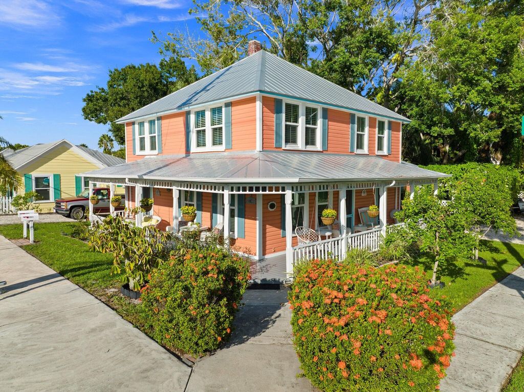 Photo of 518 N 2nd Street, Fort Pierce, FL 34950 (MLS # R11147826)