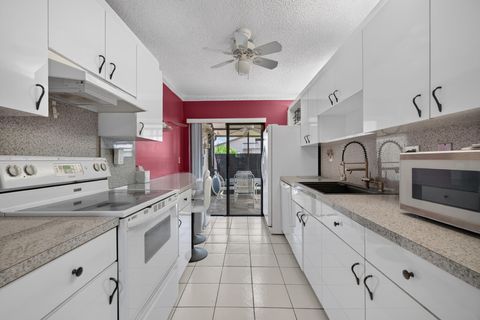 Tiny photo for 14127 NESTING Way #A, Delray Beach, FL 33484 (MLS # B26053767)