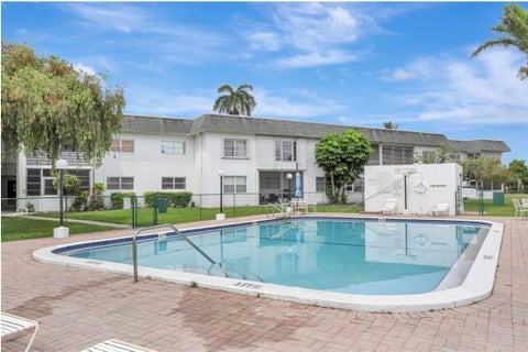 Tiny photo for 6507 WINFIELD Boulevard #110-C, Margate, FL 33063 (MLS # B26083432)