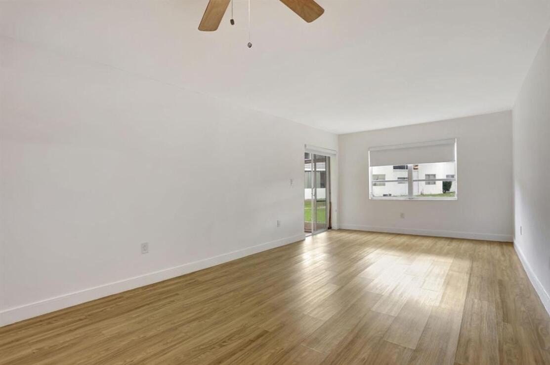 View photos, virtual tours, details... 6507 WINFIELD Boulevard 110-C