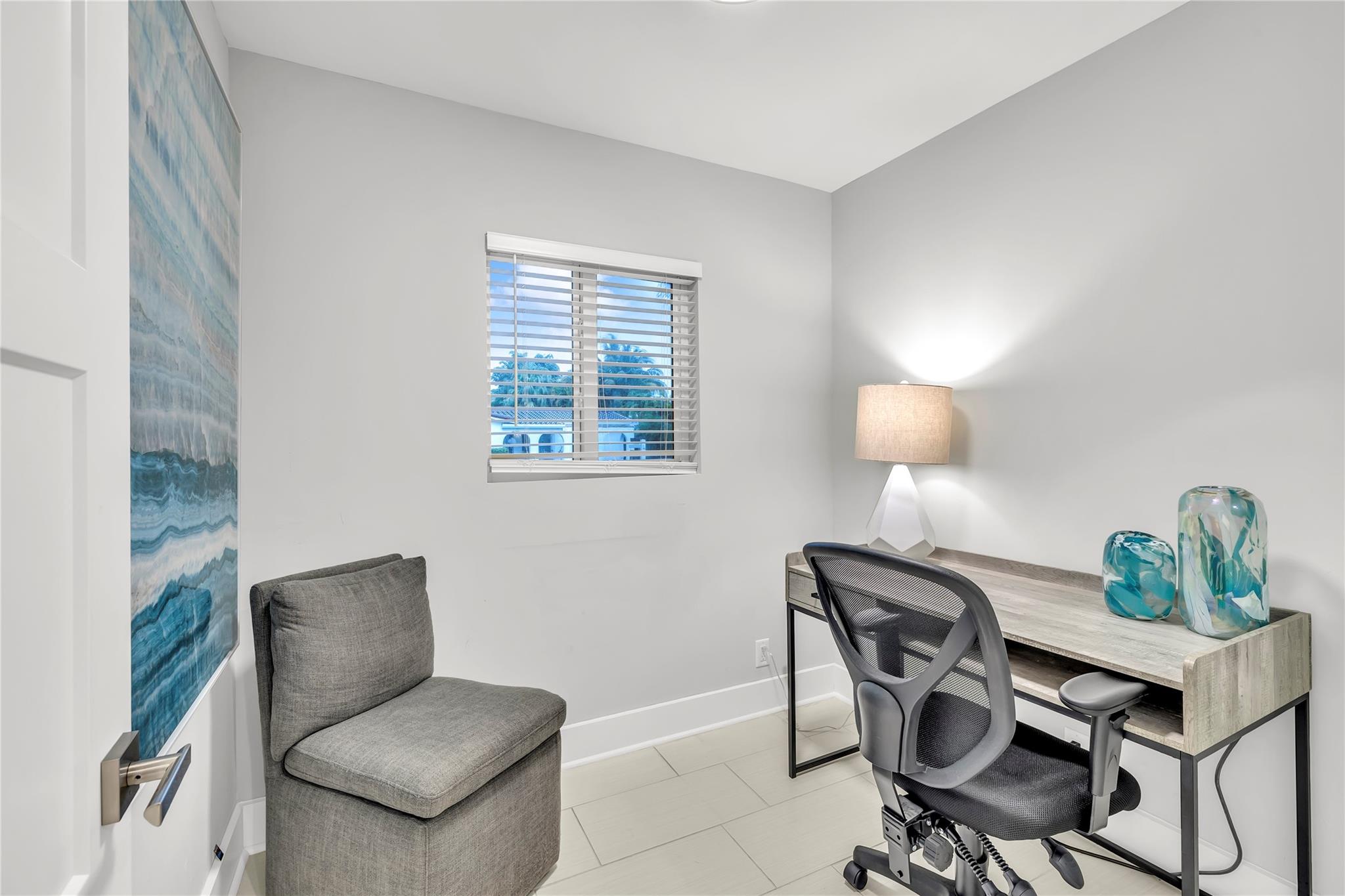 Lighthouse Point 6th Sec - Residential
