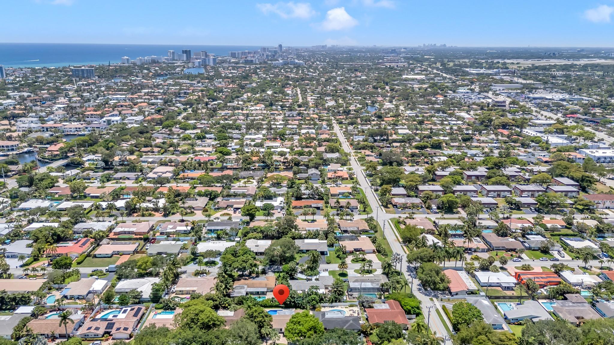 Lighthouse Point 6th Sec - Residential