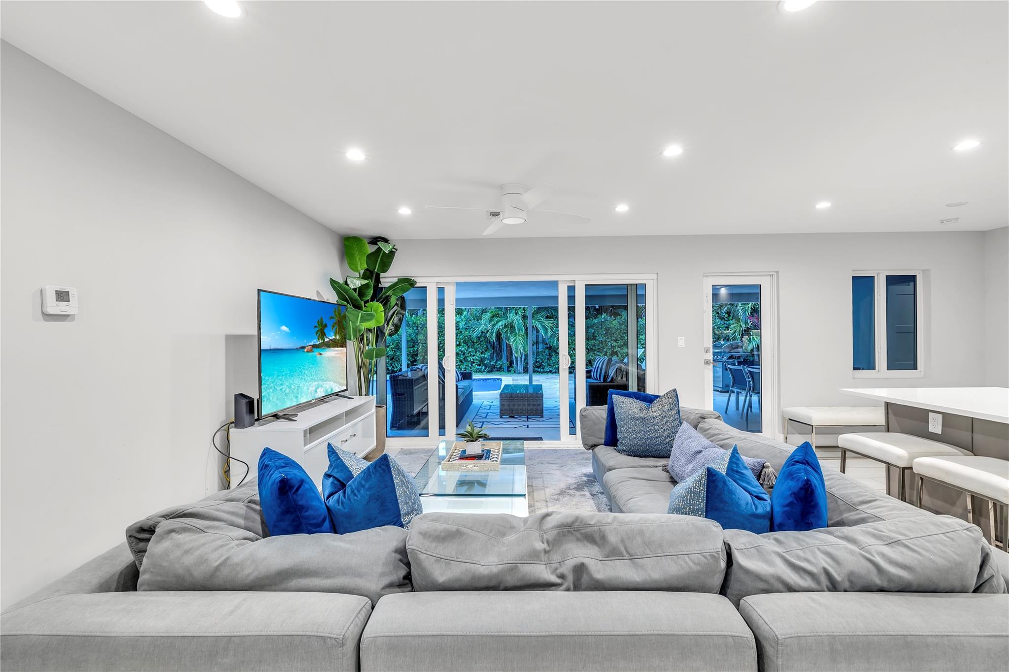Lighthouse Point 6th Sec - Residential