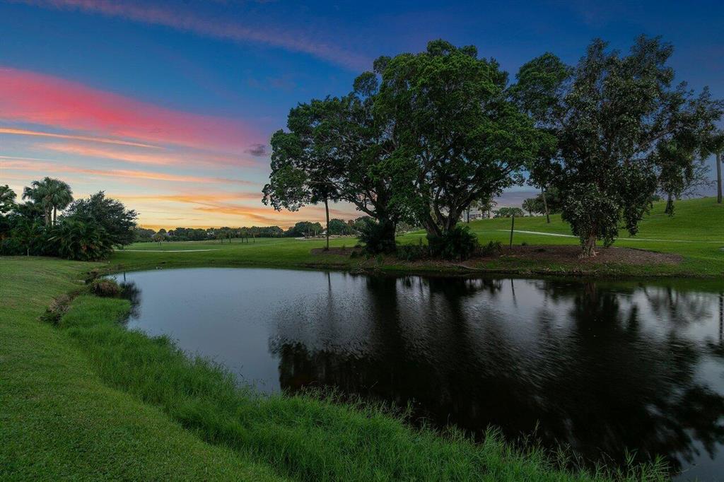 PRESIDENT COUNTRY CLUB 4 - Residential