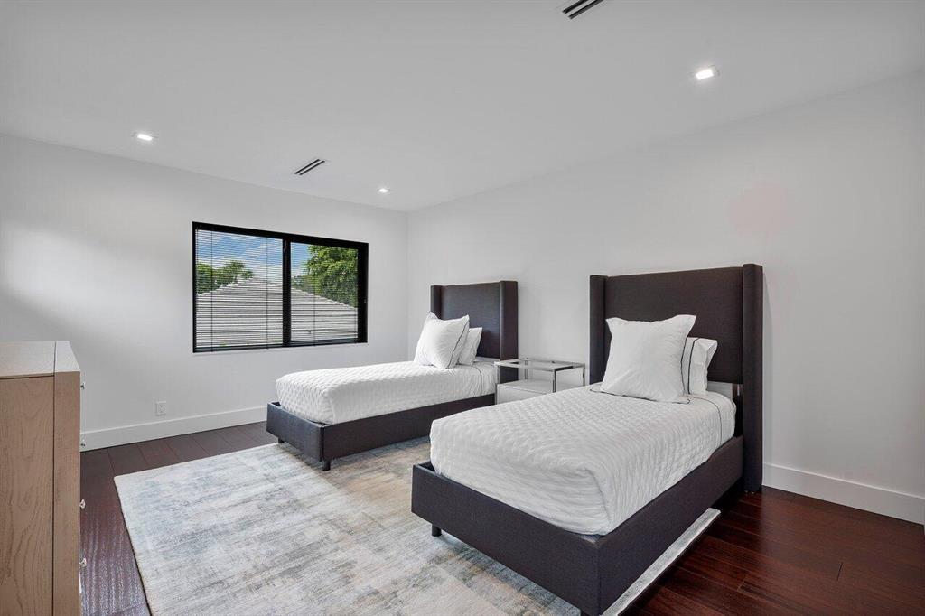 PRESIDENT COUNTRY CLUB 4 - Residential