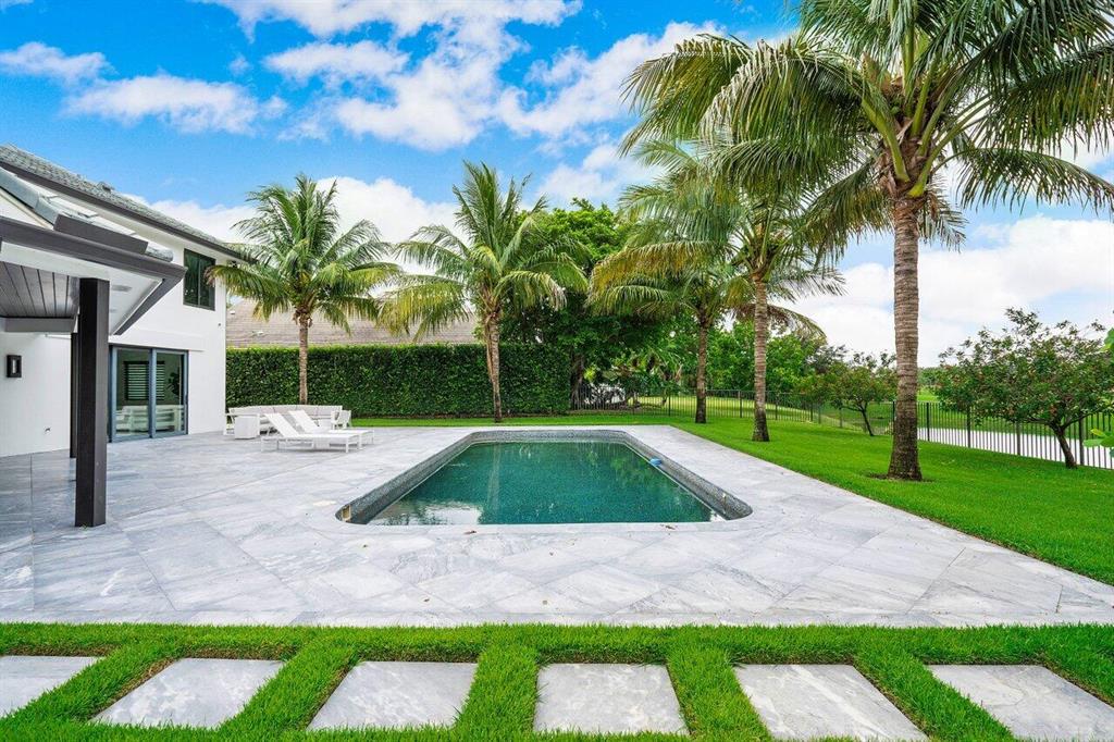 PRESIDENT COUNTRY CLUB 4 - Residential