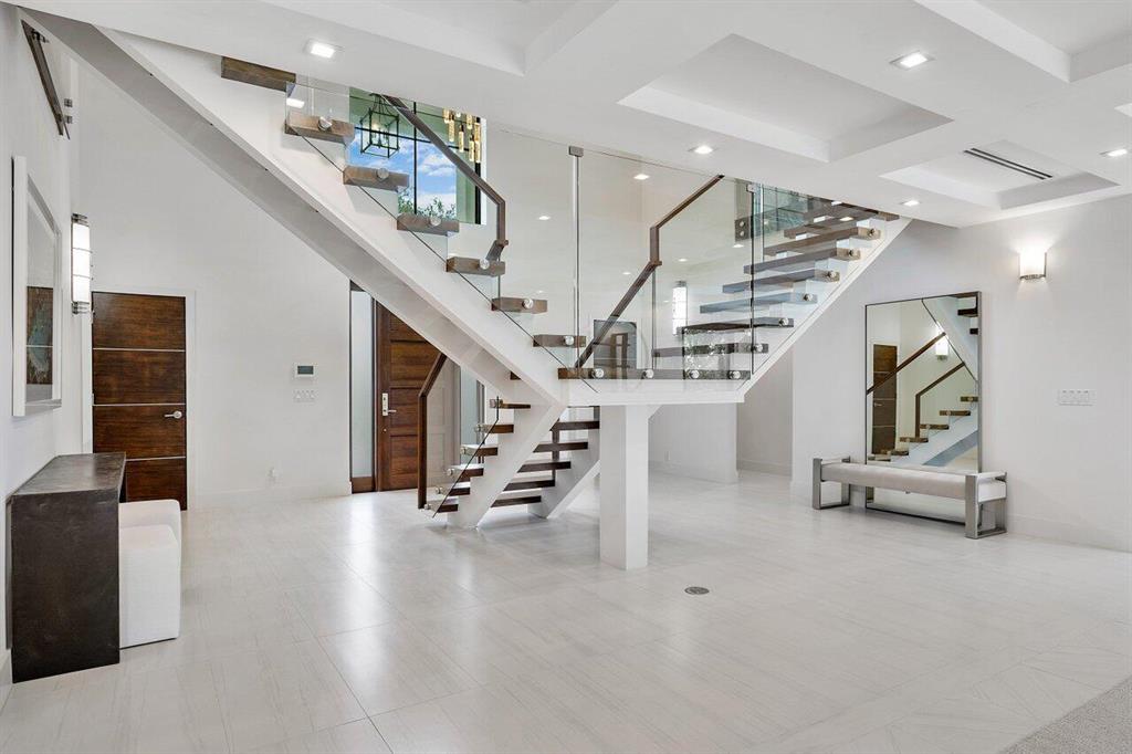 PRESIDENT COUNTRY CLUB 4 - Residential