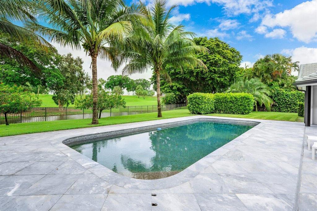 PRESIDENT COUNTRY CLUB 4 - Residential