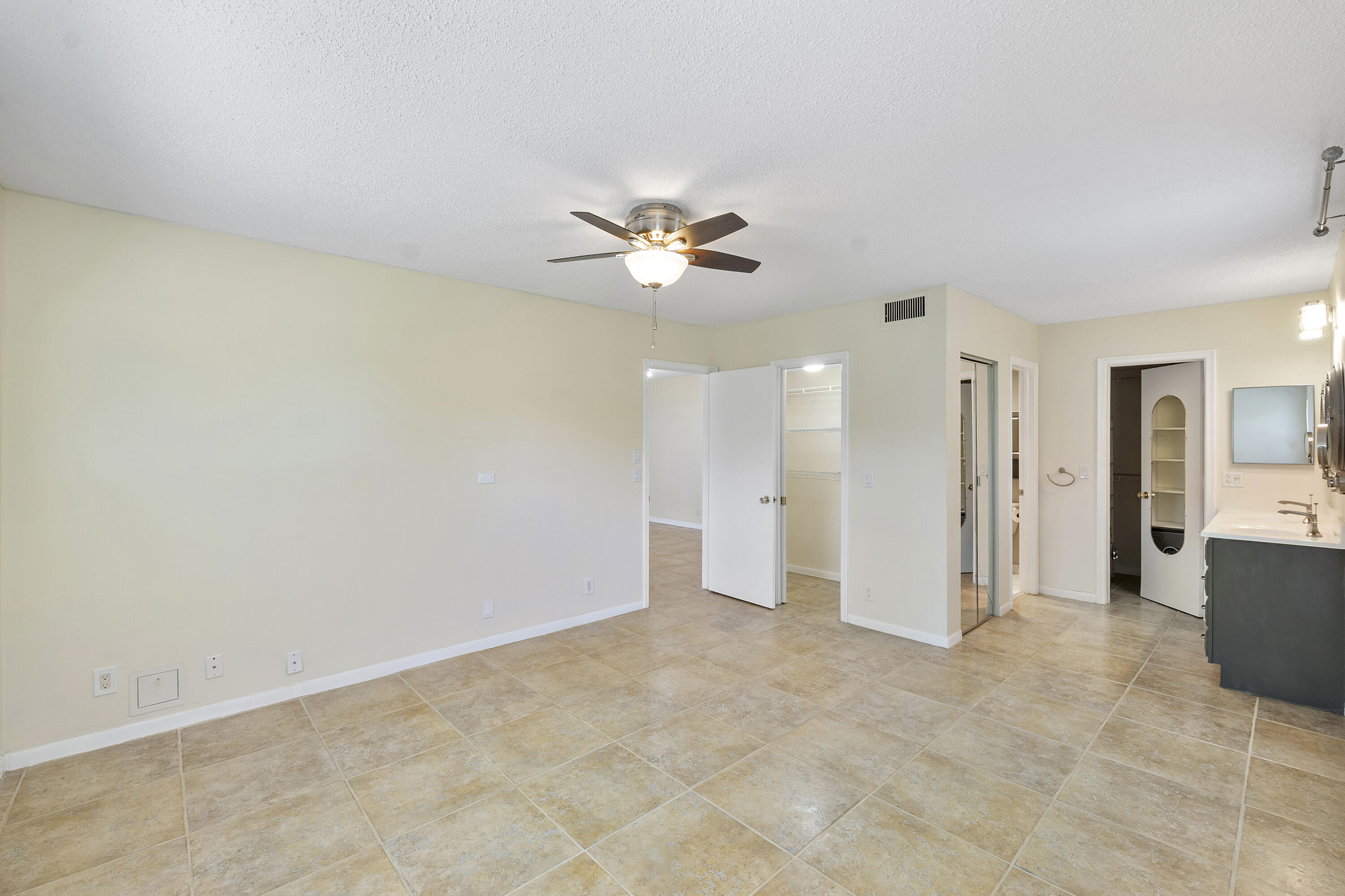 PINES OF DELRAY CONDO - Residential