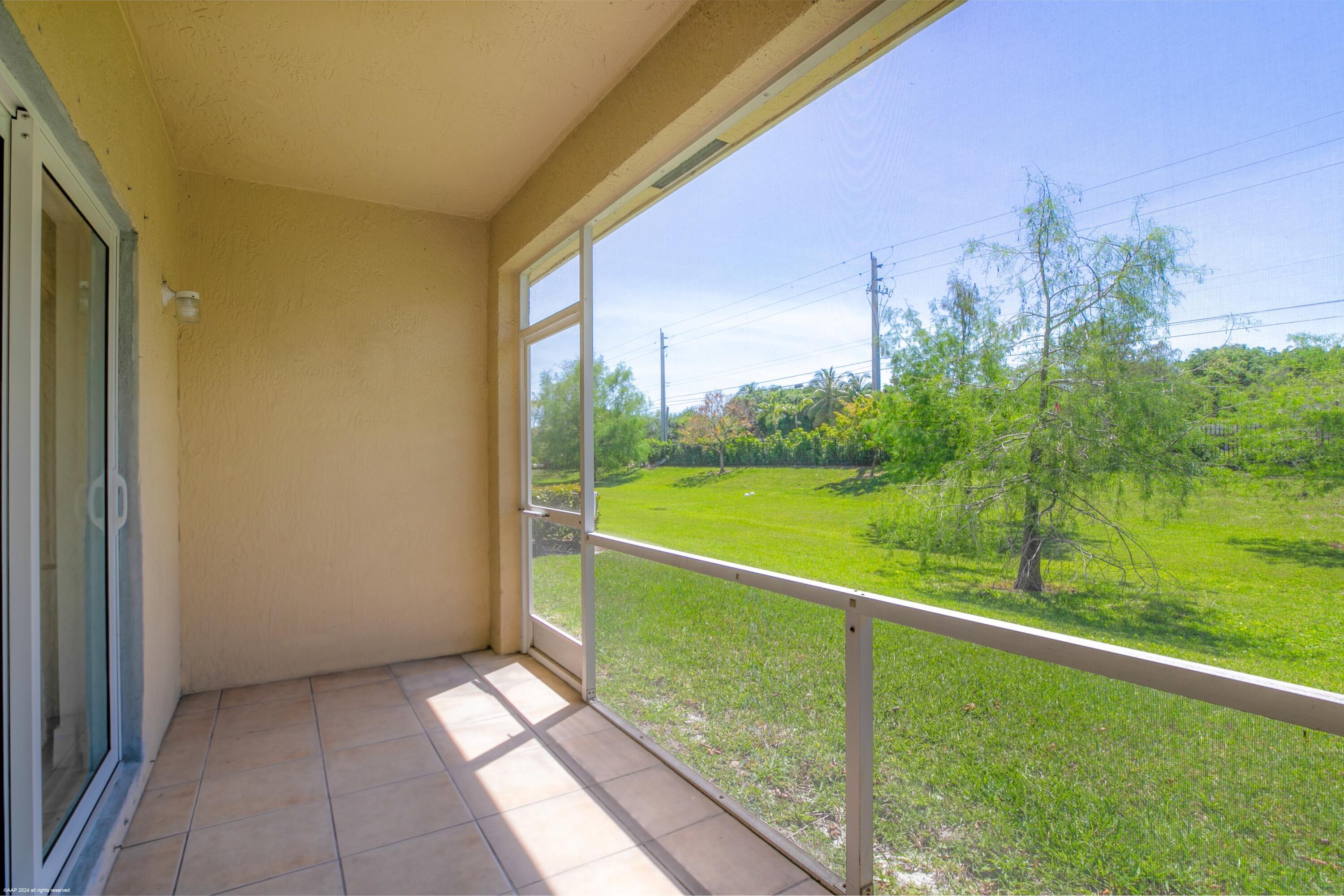 TOWNE PLACE - Residential Lease