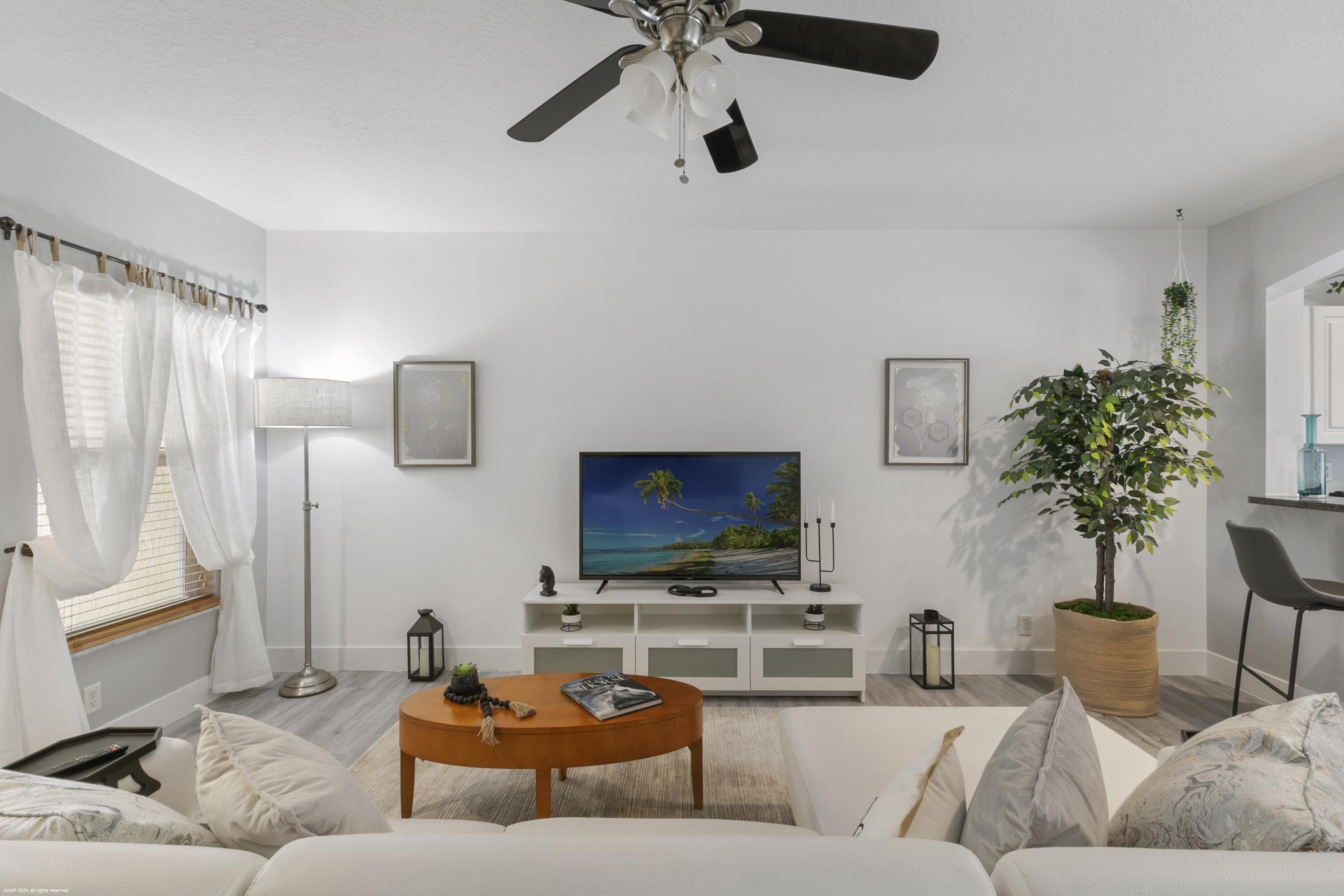 TOWNE PLACE - Residential Lease