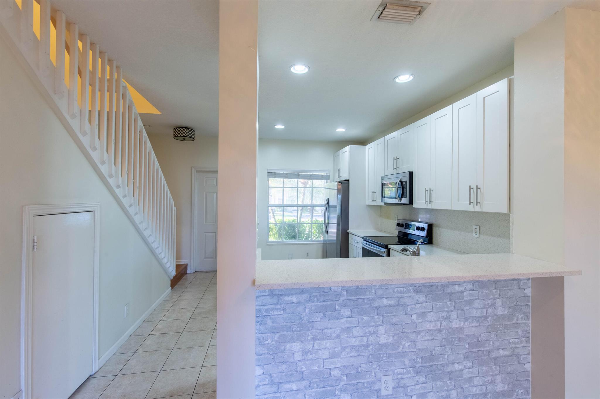 SMITHBROOKE - Residential