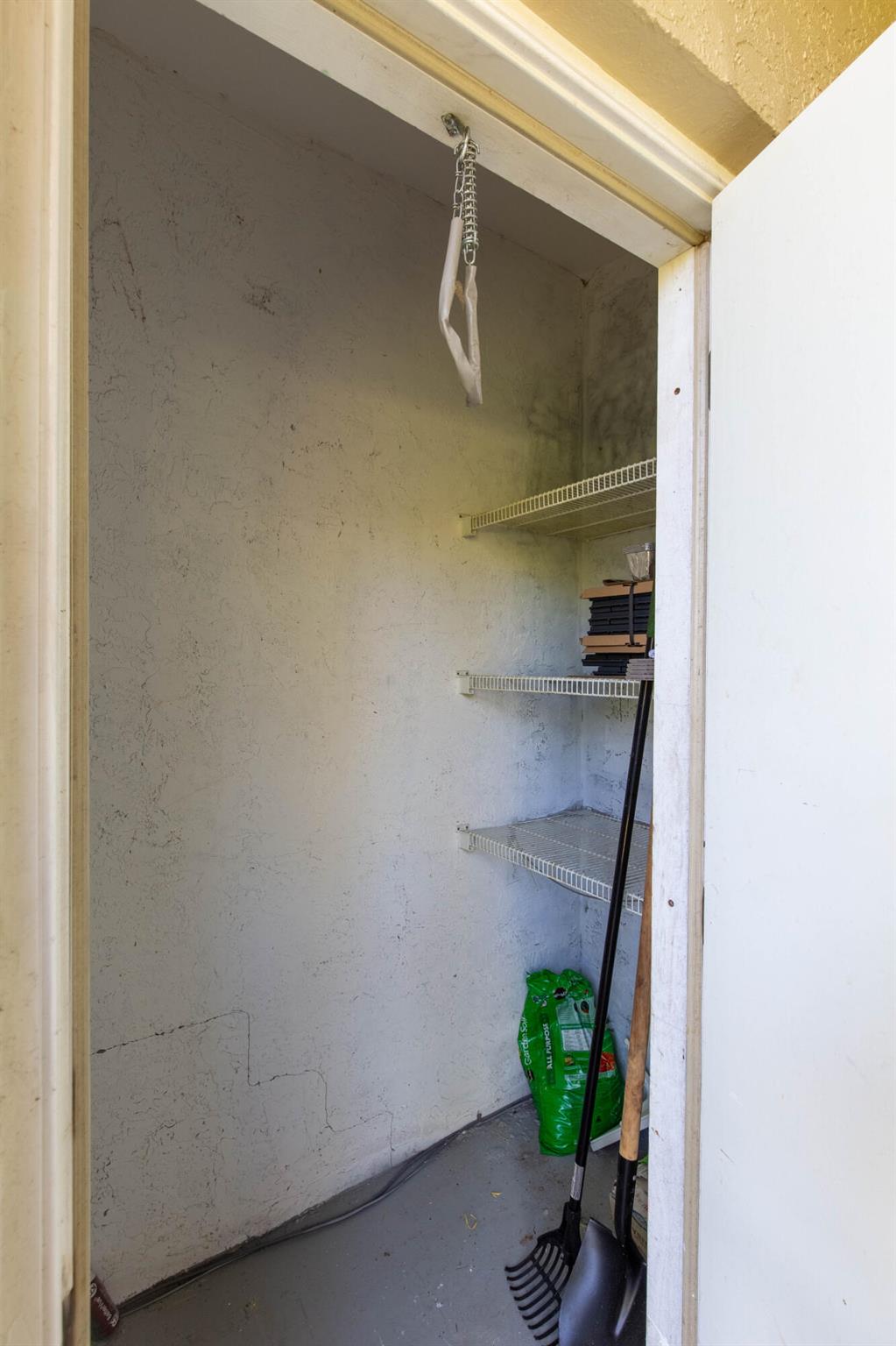 SMITHBROOKE - Residential