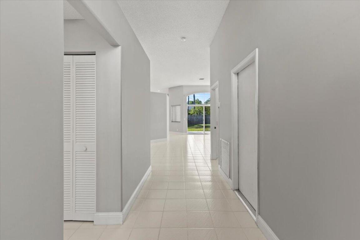 Harbors of Riverglen / Coquina A - Residential Lease