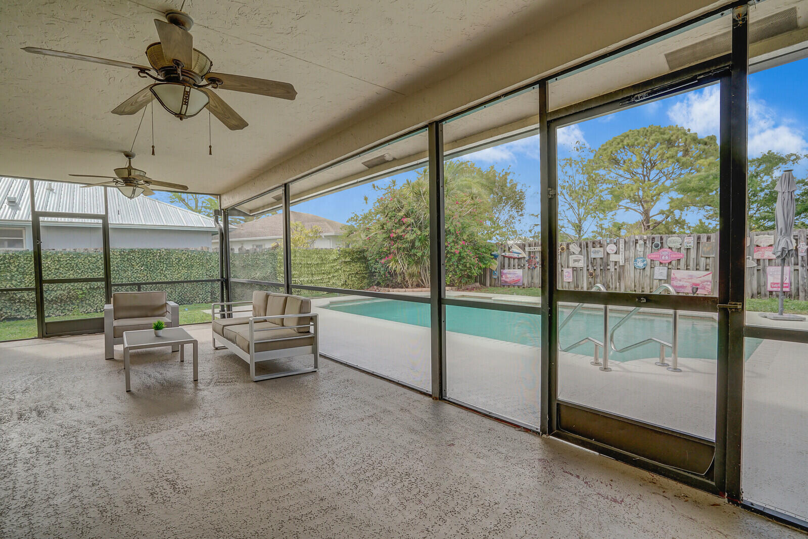 SUGAR POND MANOR OF WELLINGTONLT 17 BLK 77 - Residential Lease