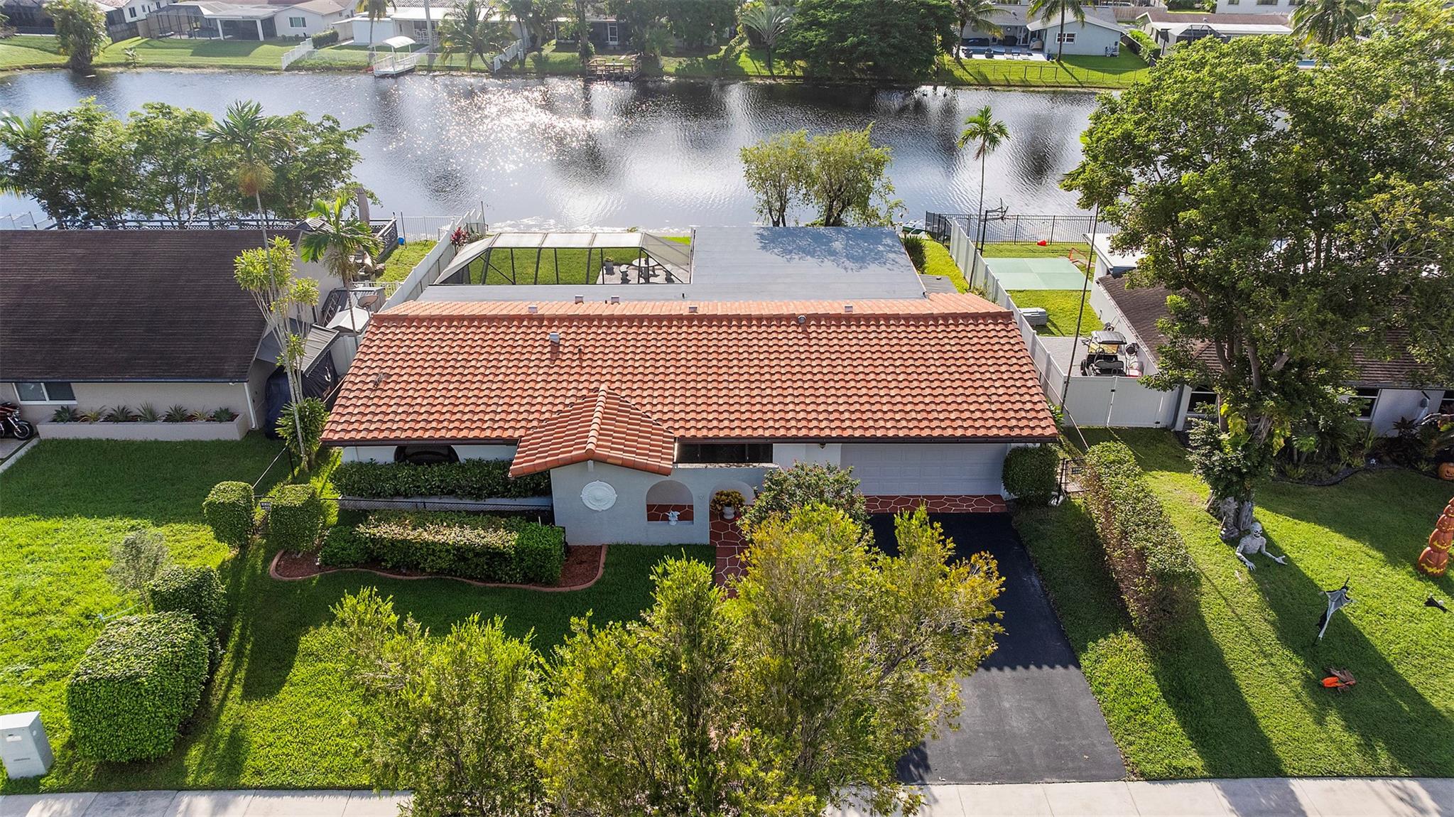 Pembroke Lakes Sec Three - Residential