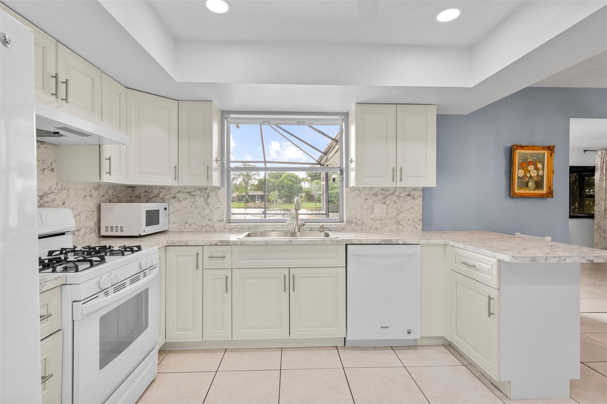 Pembroke Lakes Sec Three - Residential