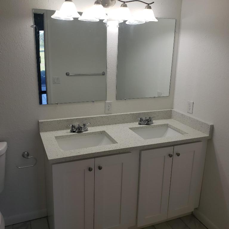 Wynmoor-VICTORIA VILLAGE - Residential