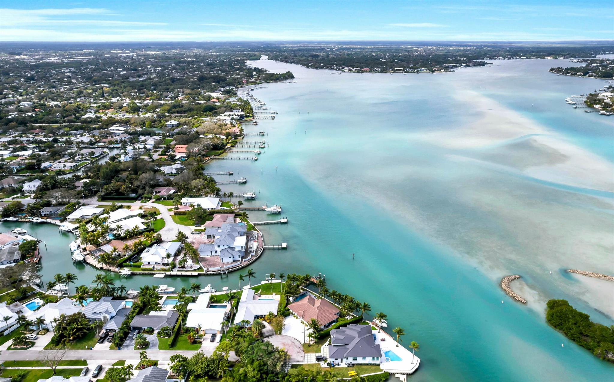 RIO VISTA OF ISLAND SHORE - Residential