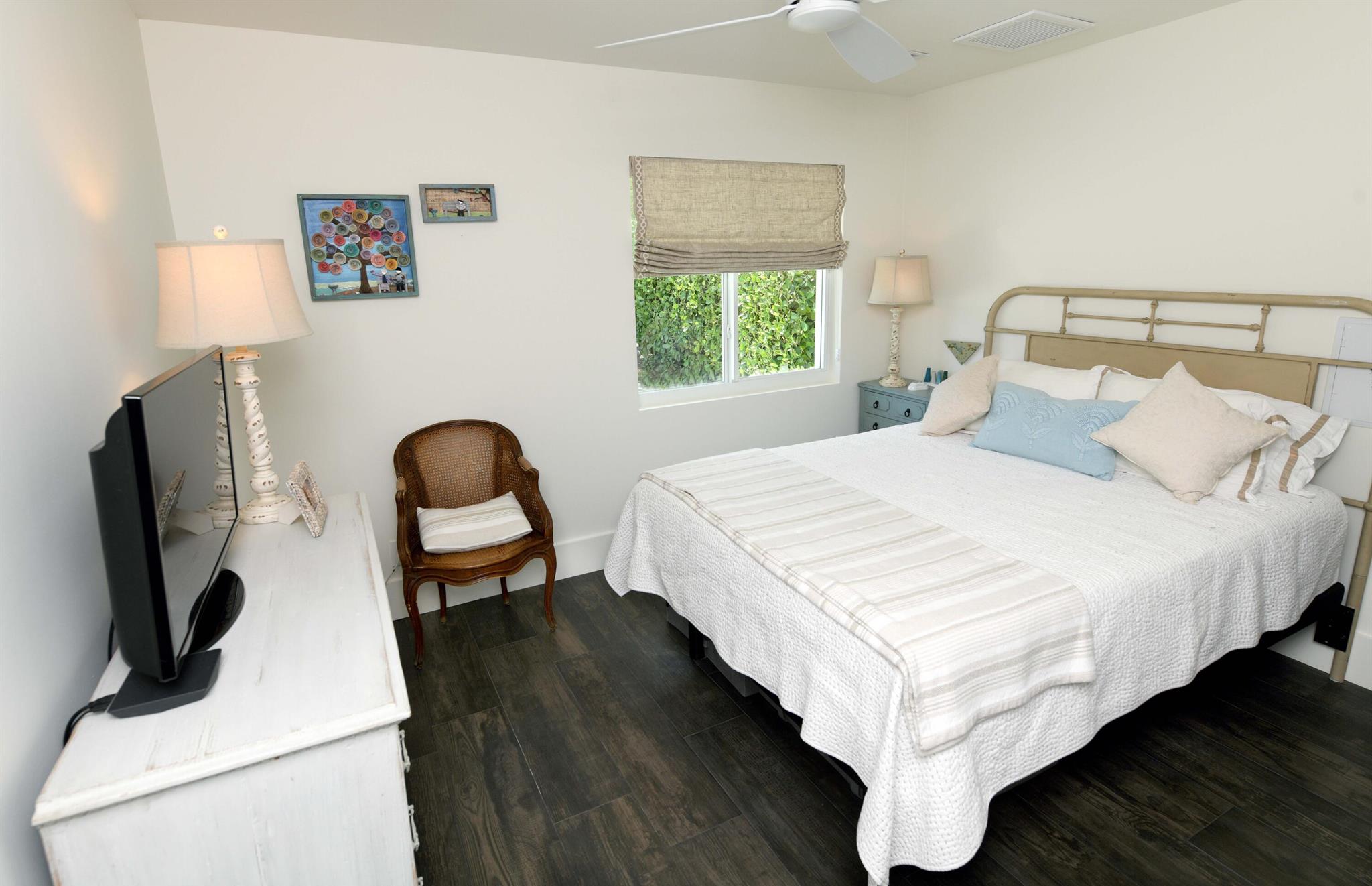 RIO VISTA OF ISLAND SHORE - Residential