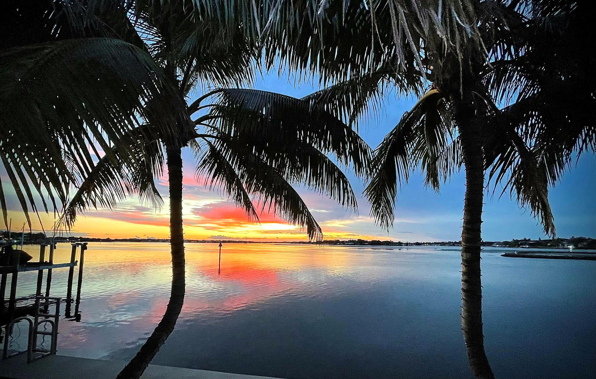 RIO VISTA OF ISLAND SHORE - Residential