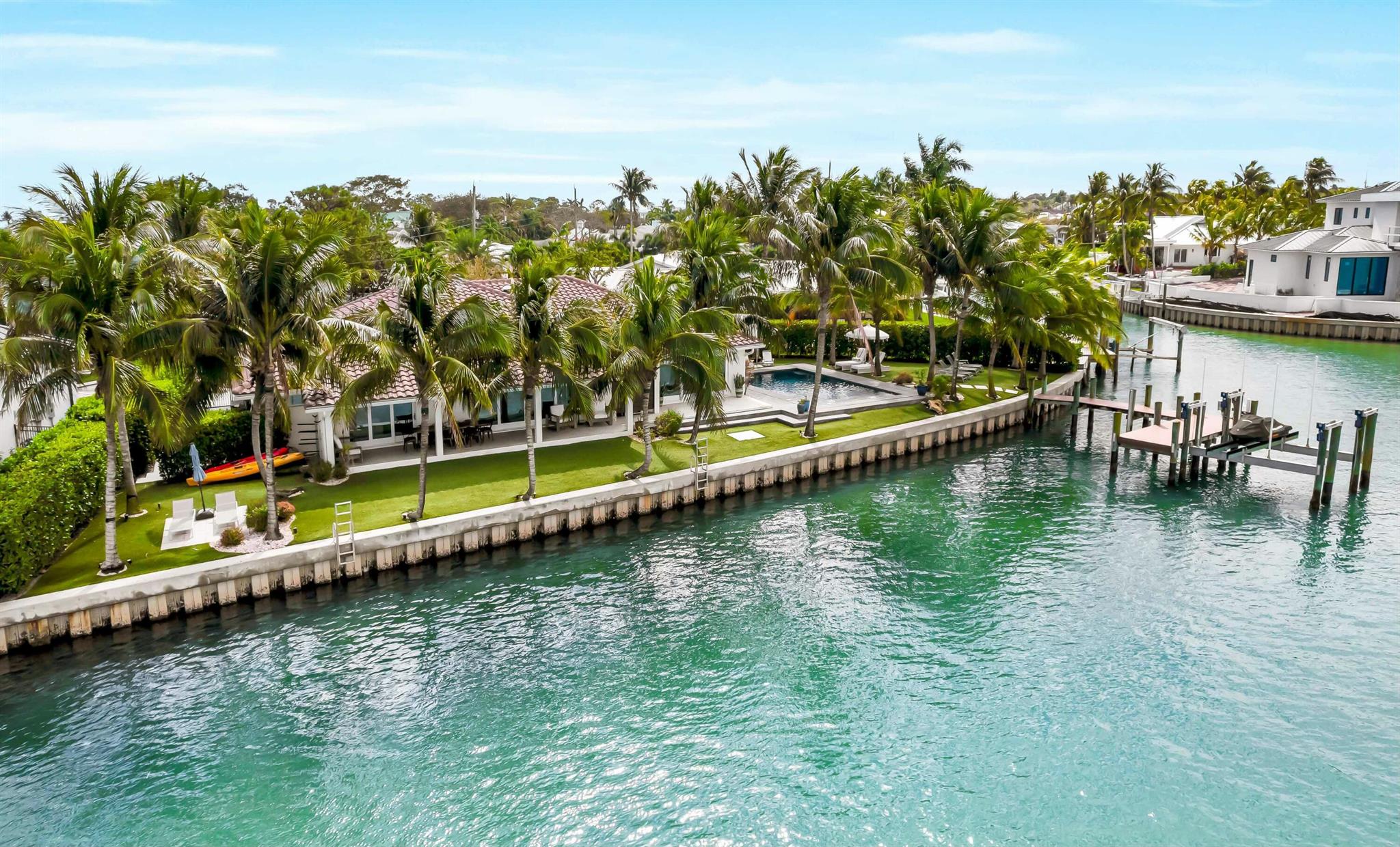 RIO VISTA OF ISLAND SHORE - Residential