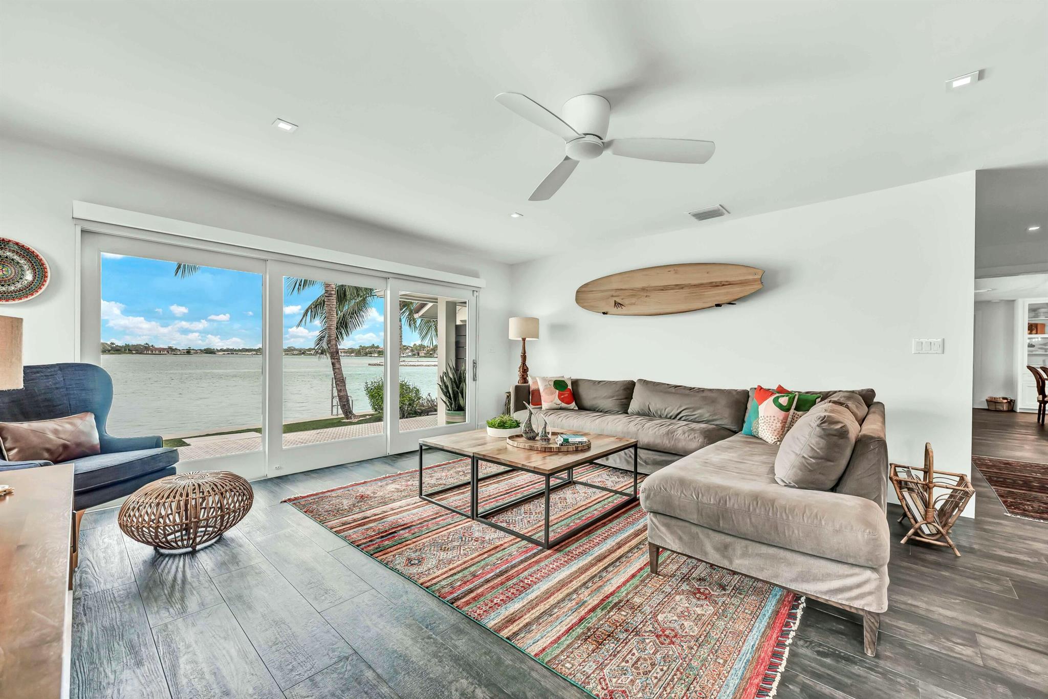 RIO VISTA OF ISLAND SHORE - Residential