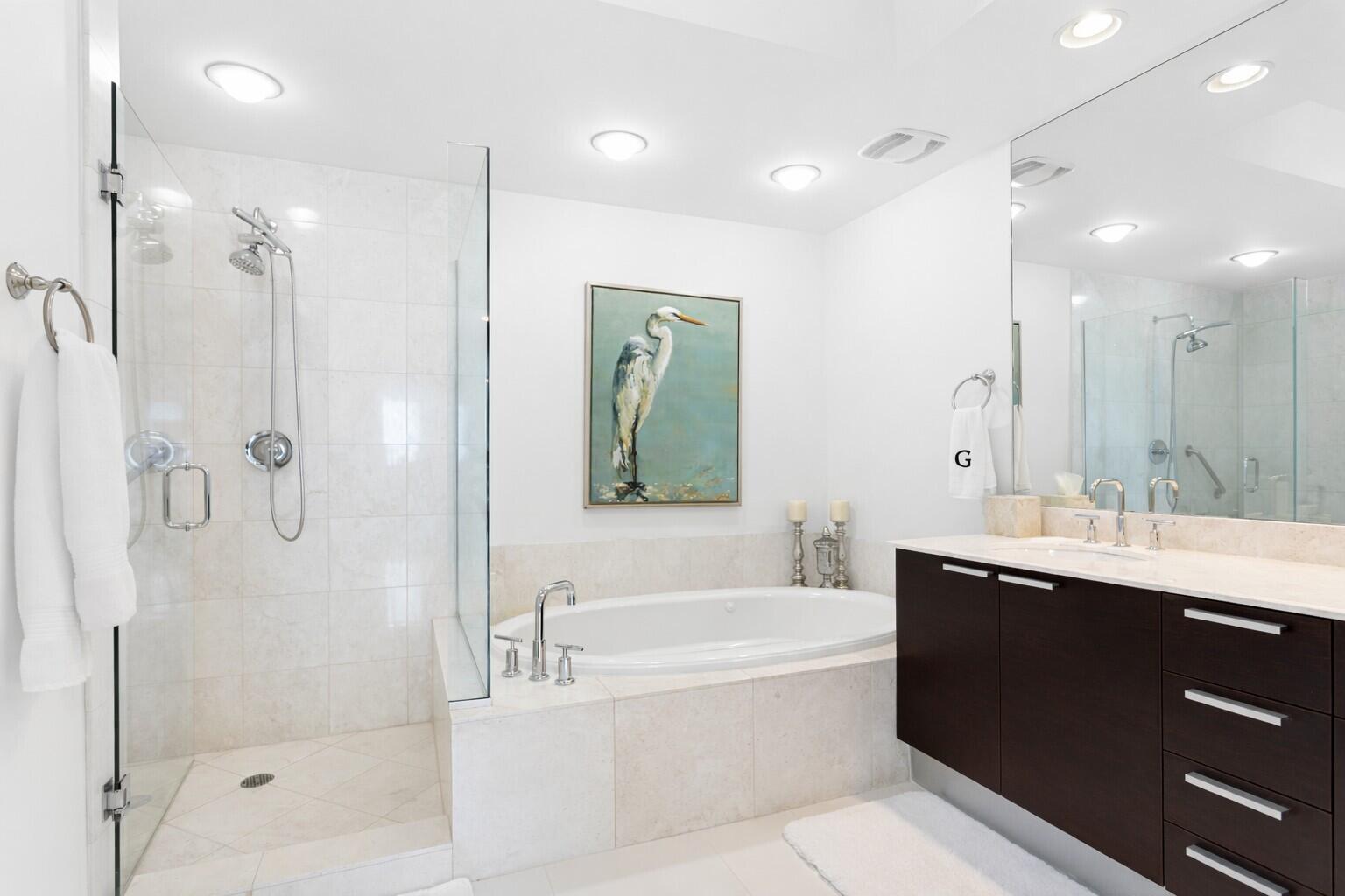 DIPLOMAT OCEANFRONT RESIDENCES - Residential