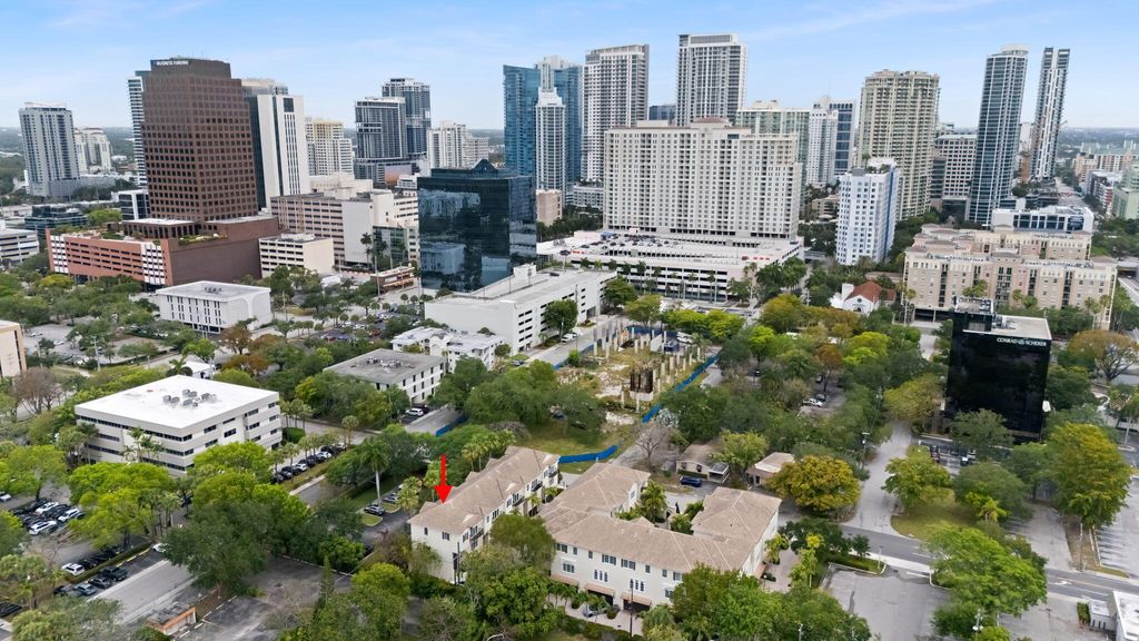 Photo of 500 SE 7th Street #105, Fort Lauderdale, FL 33301 (MLS # B26023364)
