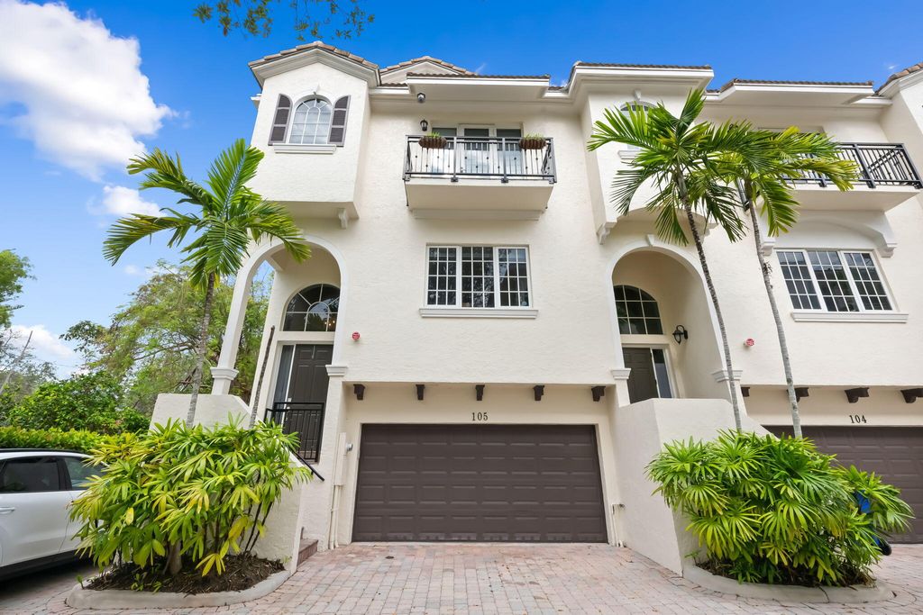 Photo of 500 SE 7th Street #105, Fort Lauderdale, FL 33301 (MLS # B26023364)